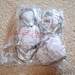 NWT Rue21 sandals Size 6/7